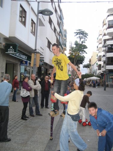 20100215143243625