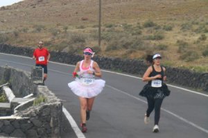 carrera-de-mascaritas-en-tinajo-a-beneficio-de-afol-037