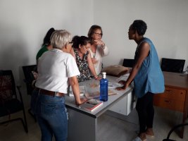 COMIENZA DEL TALLER DE MANUALIDADES CON LA ASOCIACIÓN MILANA 2019/2020