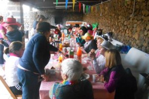 merienda-por-el-dia-de-la-mujer-2015-051-69