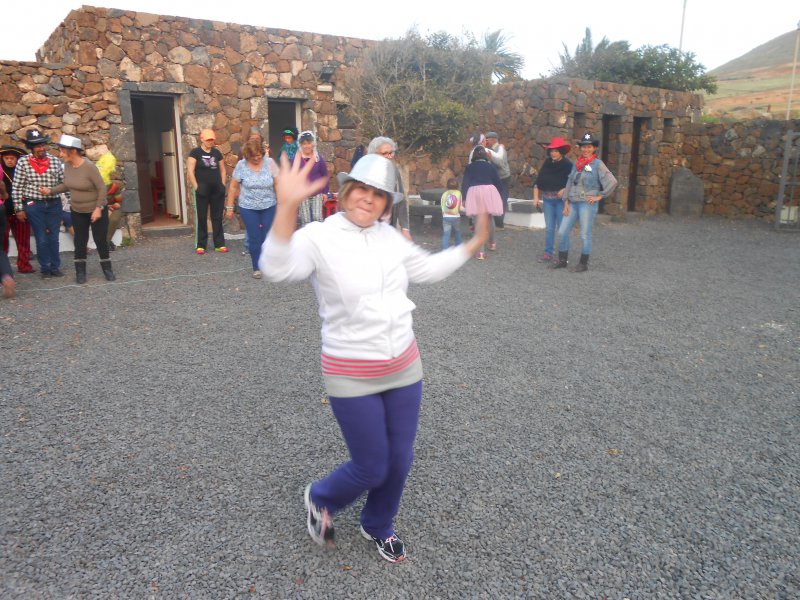 merienda-por-el-dia-de-la-mujer-2015-051-3