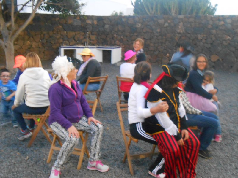 merienda-por-el-dia-de-la-mujer-2015-051-37