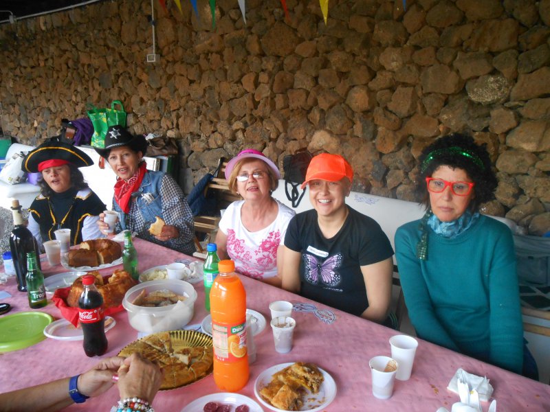 merienda-por-el-dia-de-la-mujer-2015-051-71