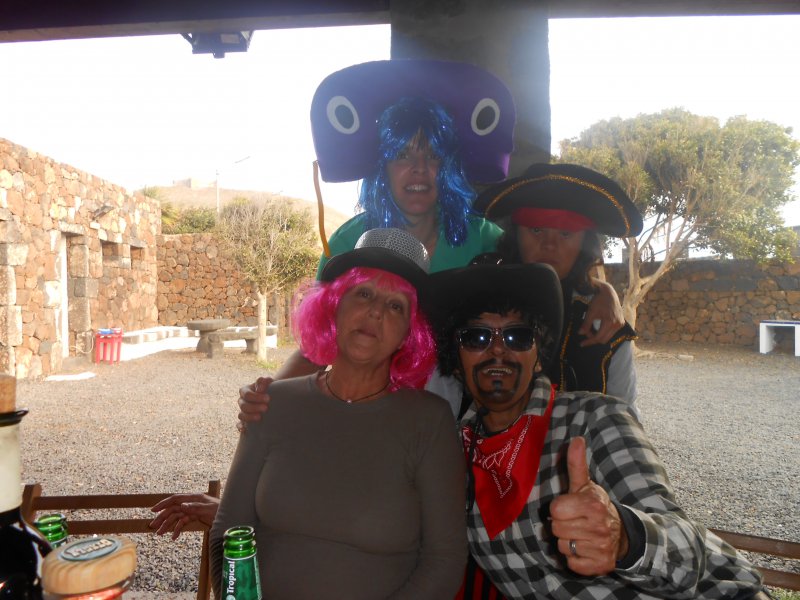merienda-por-el-dia-de-la-mujer-2015-051-76