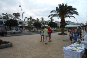 prevencion-contra-el-cancer-de-piel-en-puerto-del-carmen-012