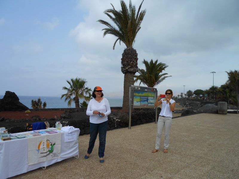 prevencion-contra-el-cancer-de-piel-en-puerto-del-carmen-012-9
