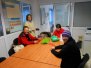TALLER DE GORROS Y BUFANDAS DE LANA CON LA ASOCIACION MILANA