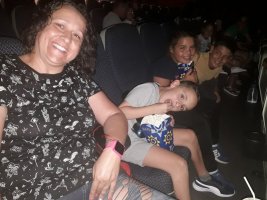TARDE DE CINE CON LOS NIÑOS