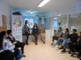 VISITA DEL IES TINAJO A AFOL POR LA FERIA DE LAS ONGs